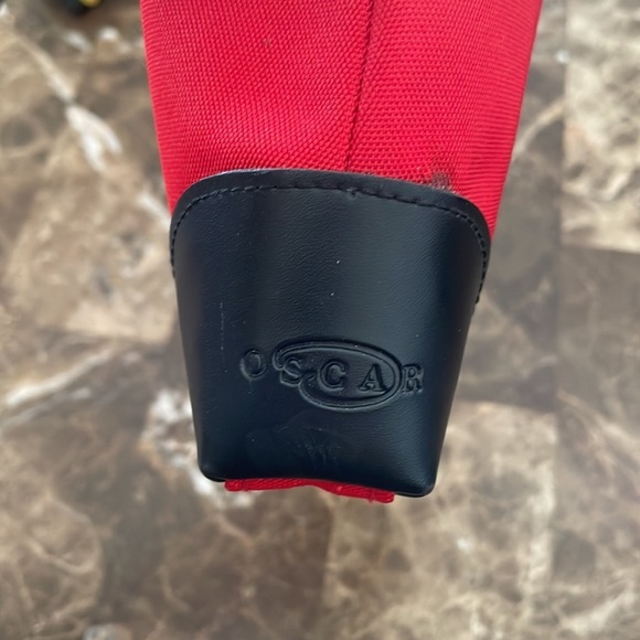 Oscar de la Renta - Picture 5 of 10